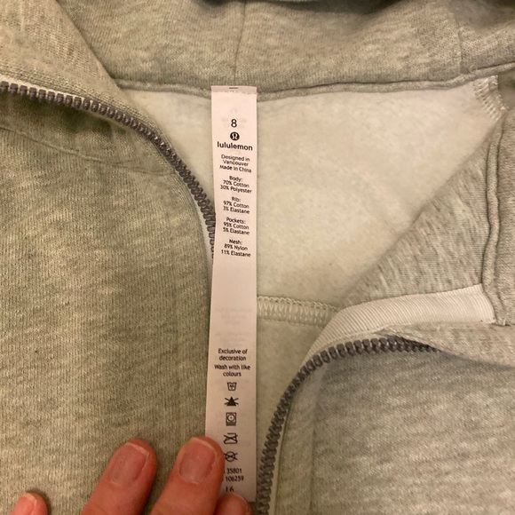 Lululemon island mist hoodie sz 8 + free gift - Picture 4 of 4